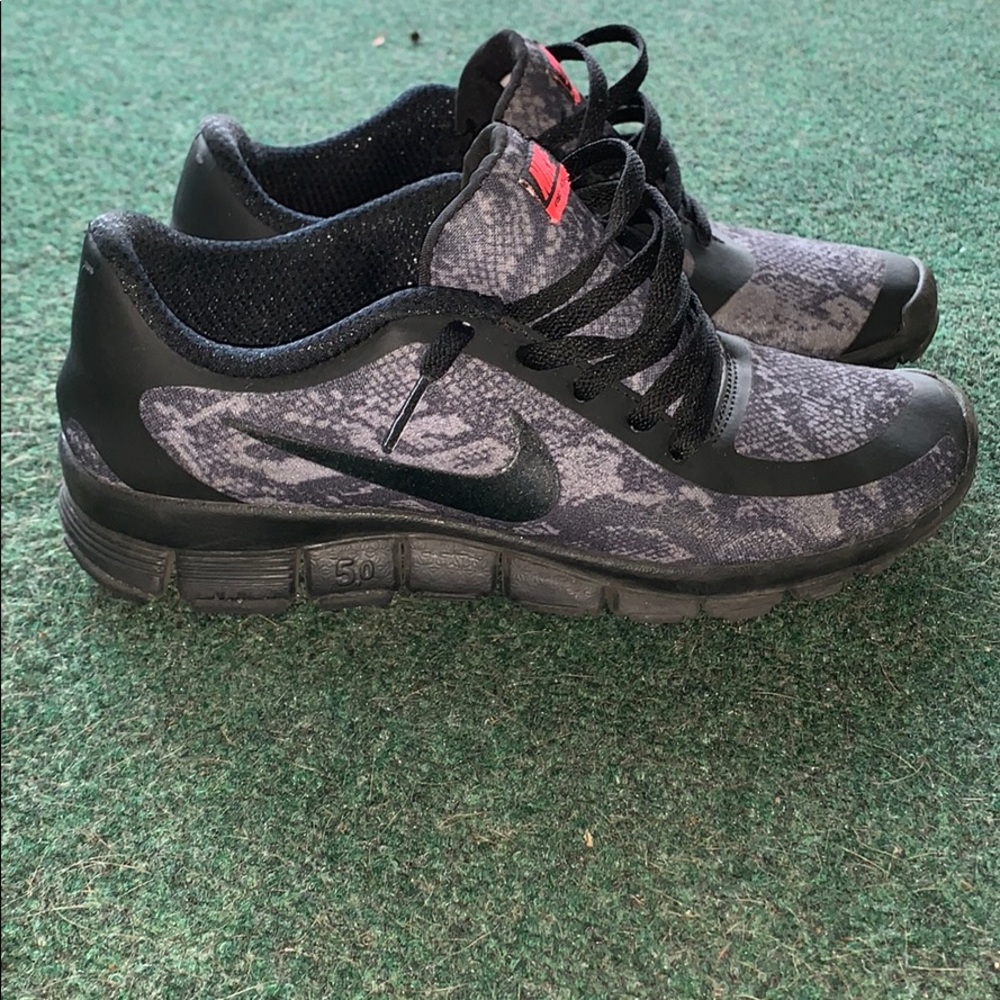 💕🖤NIKE FREE 5.0💕🖤